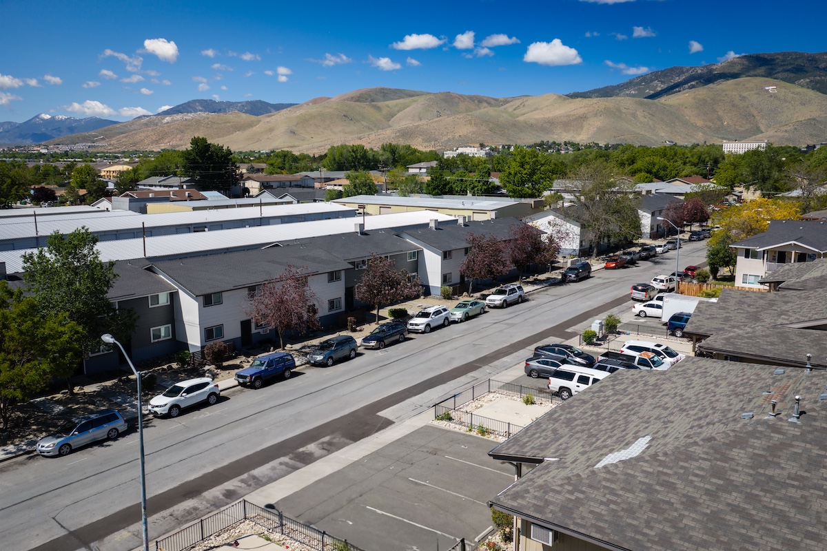 Professional multi-family real estate photography, buildings and surrounding landscape